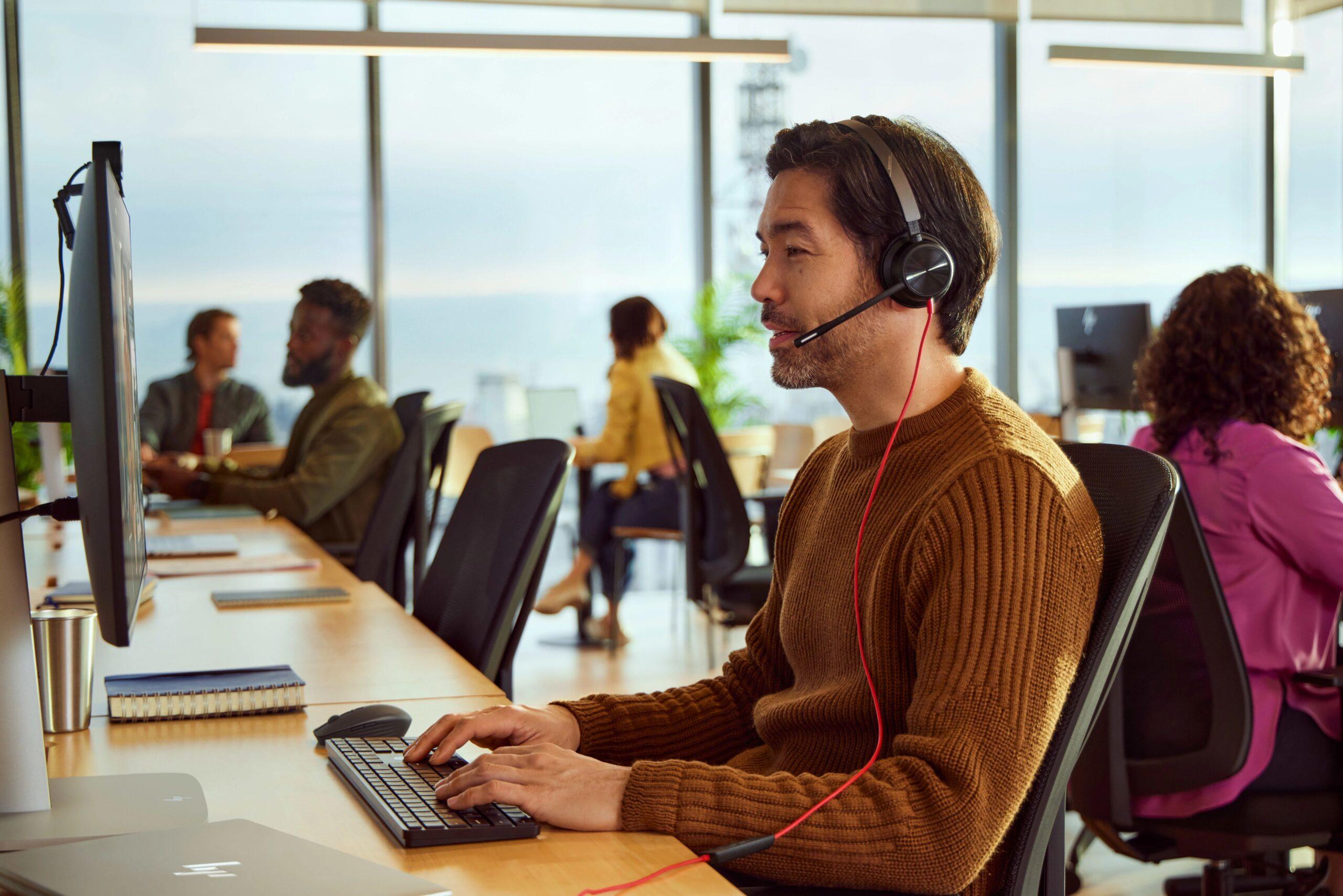 Cuffie Poly per open space