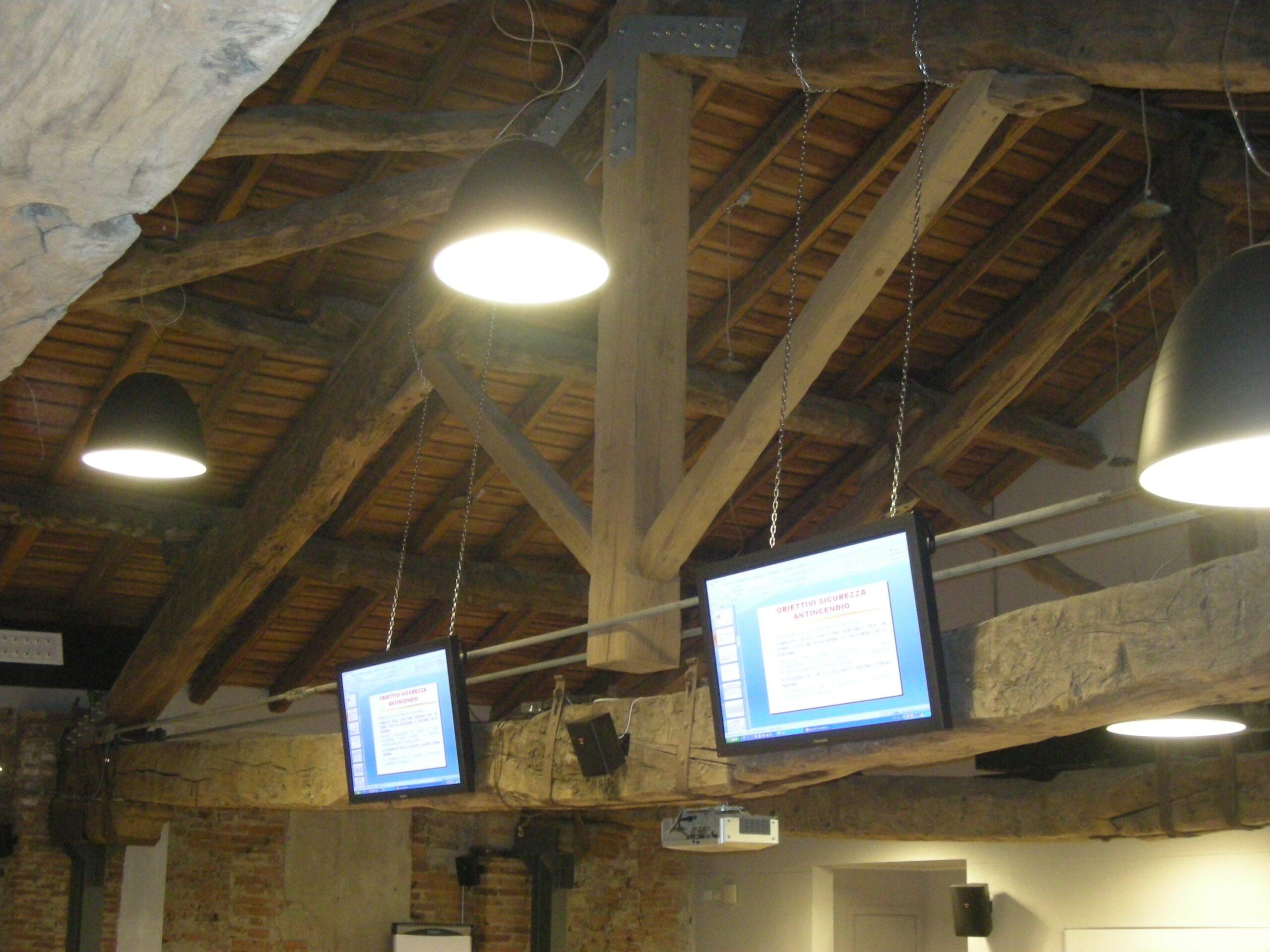 img_soffittoSalaPavarotti